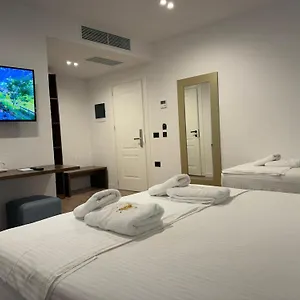  Hotel The Queen's Lion Premium Albania