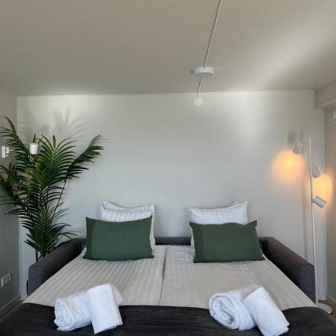 Hotel Waterfront Cabins Gotenburg